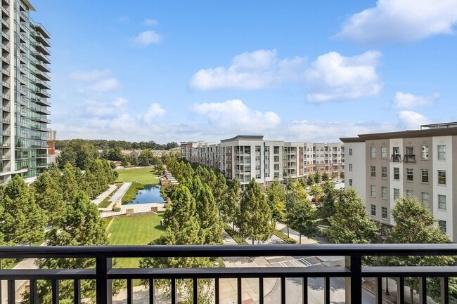2_3478LakesideDriveNE_2006_HiRes_Unit 302_EDIT - Akari Buckhead