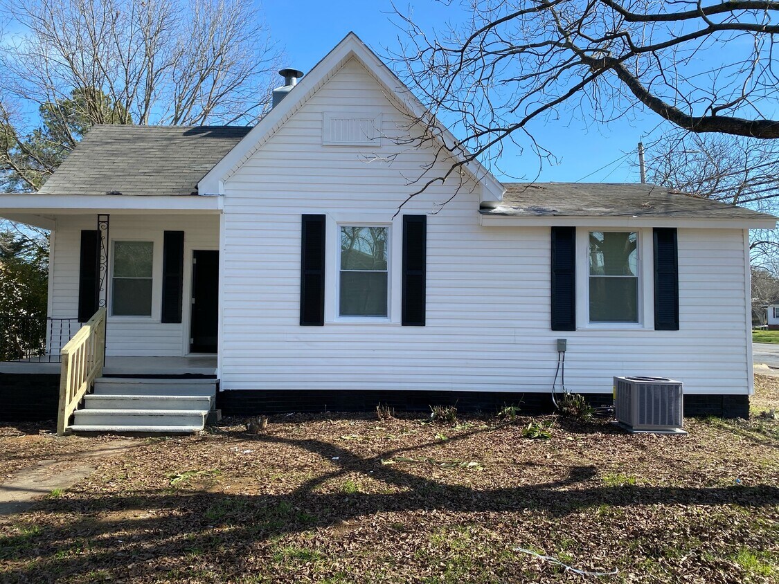 360 5th St, Cedartown, GA 30125 House Rental in Cedartown, GA