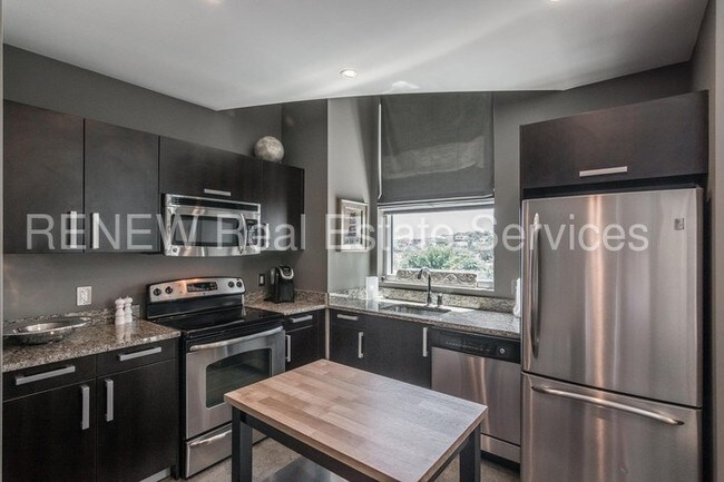 Foto del edificio - 1 Bedroom Home in the Icon Building!