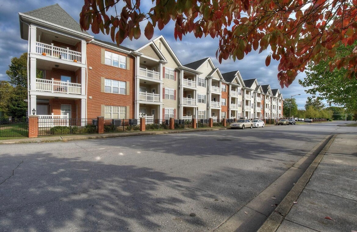 2008 Millennium Place, Johnson City, TN 37601 Townhome Rentals in