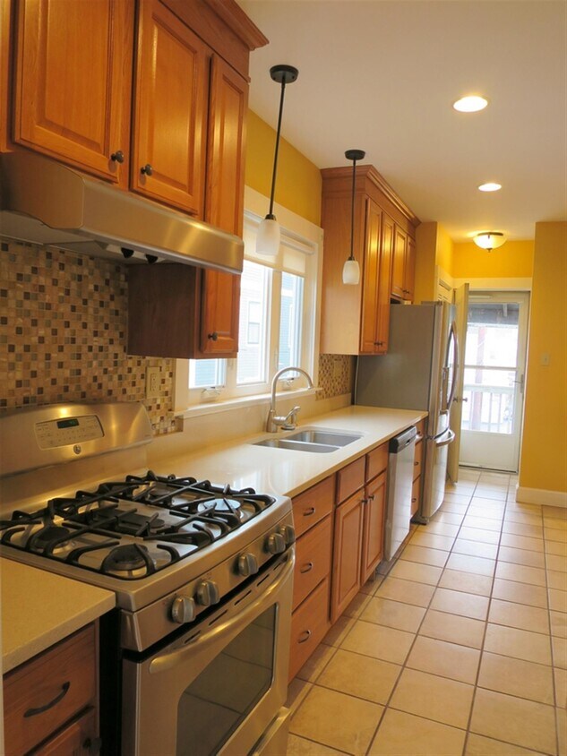Foto principal - 1098 Fellsway