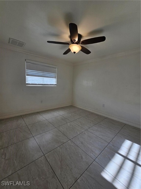 Foto del edificio - 682 108th Ave N