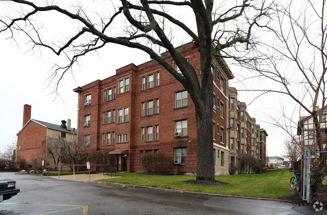 Foto del edificio - Ontario Apartments