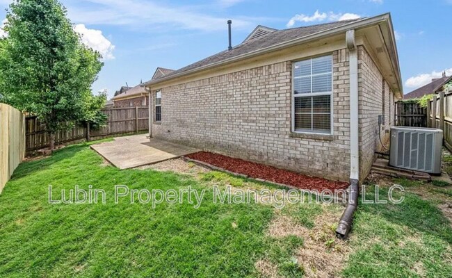 Foto del edificio - 6972 Wynne Ridge Rd N