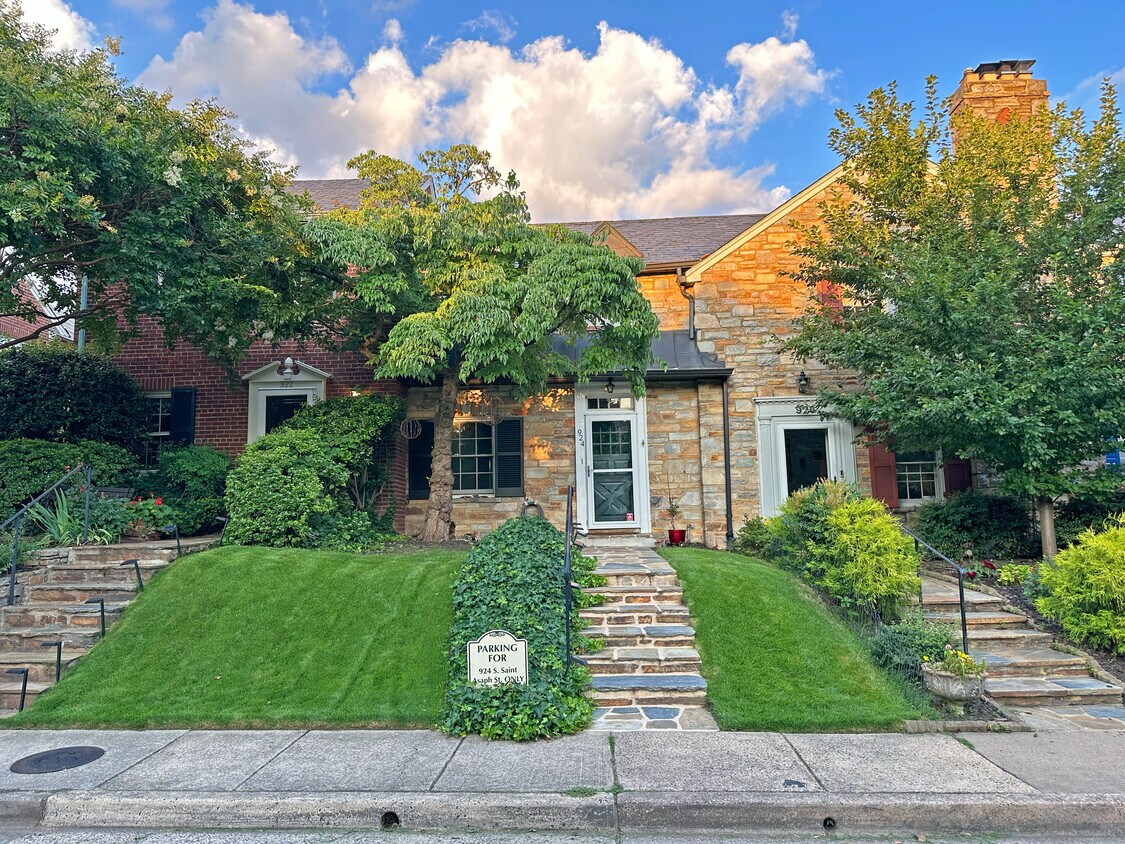 Foto principal - 924 S St Asaph St