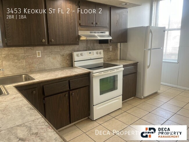 Foto del edificio - 2 Bedroom 1 Bathroom Apartment