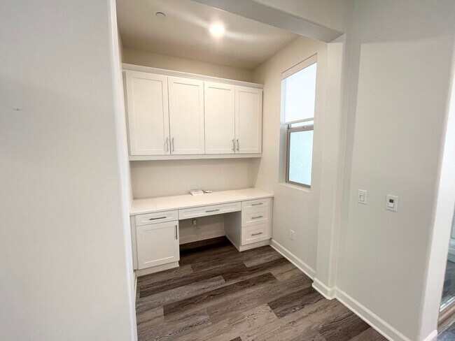 Foto del edificio - 16755 Coyote Bush Dr