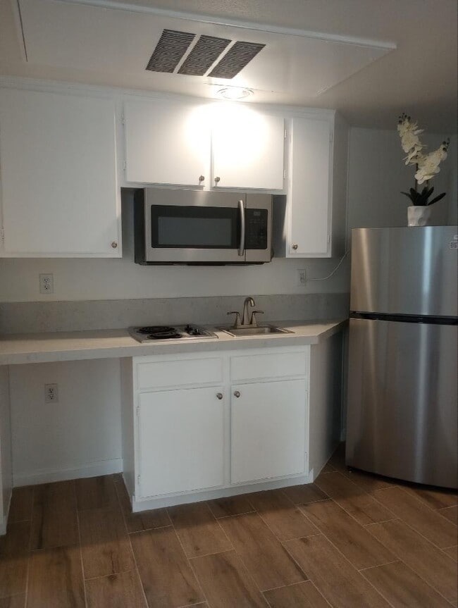 1583 Tuscan Springs Ave Unit 2, Chula Vista, CA 91913 Apartments in