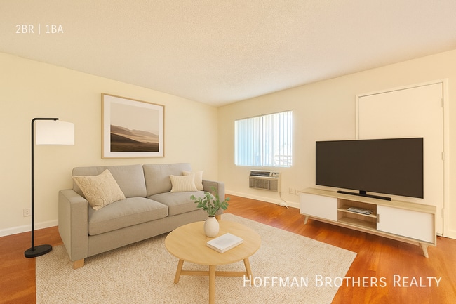 Building Photo - 5011 Monte Vista St