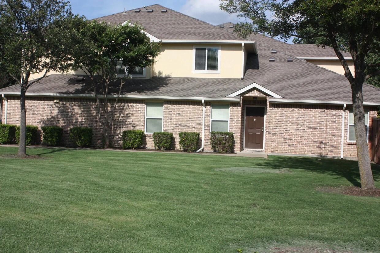 9817 Fleetwood Dr, Frisco, TX 75035 Townhome Rentals in Frisco TX