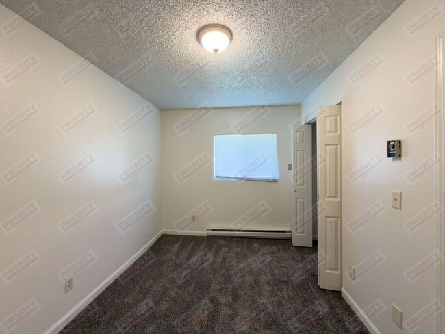 Building Photo - Ealges Nest Apartments