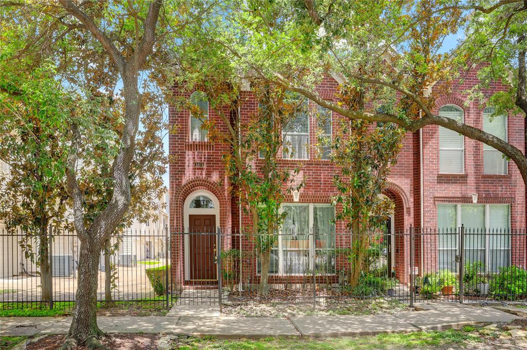 Primary Photo - 1401 Rosalie St