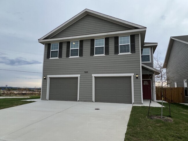 Building Photo - 7610 Gramercy Wy