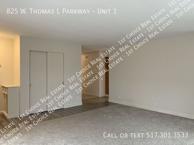 Building Photo - Spacious 3-BDR 1-BTH Apt w/ Garage & Laund...