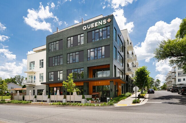 Apartamentos Queens Wedgewood Houston — foto de la comunidad - Queens Wedgewood Houston