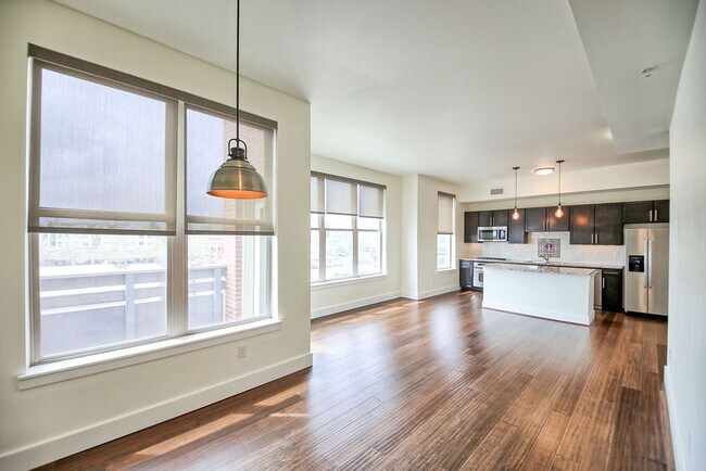 Foto del edificio - 204 Maple St