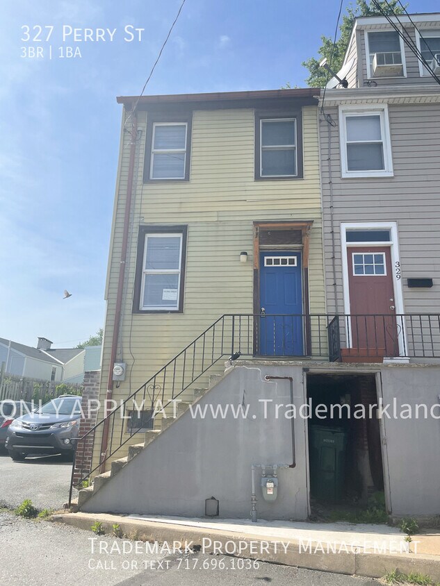 Nicely Updated Town Home Townhome Rentals in Columbia PA