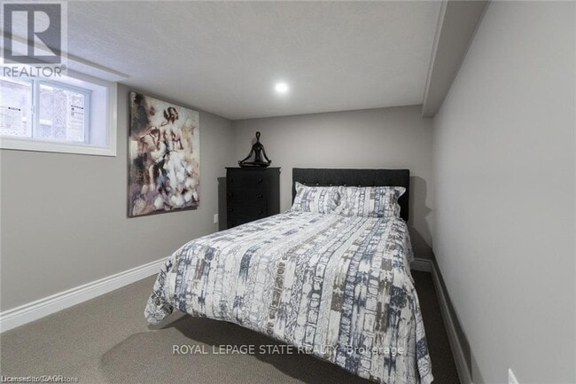 Photo du bâtiment - 27 Belmont Ave