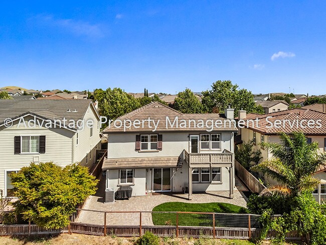 Building Photo - 2176 Mornington Ln