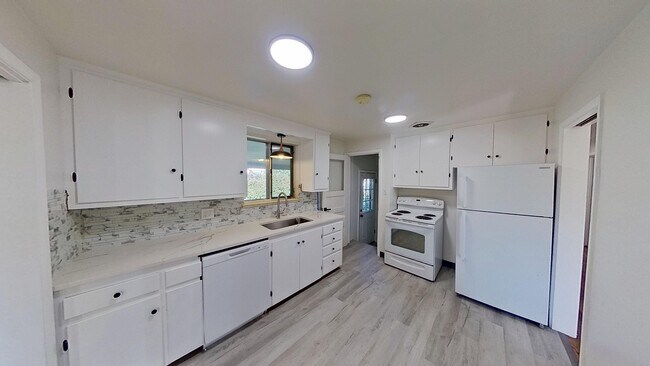 Foto del edificio - 2985 Reed St