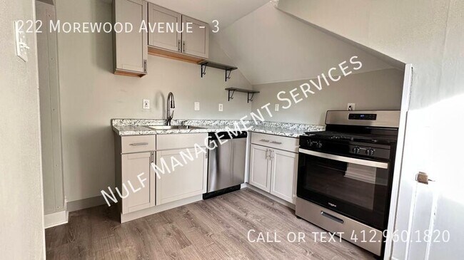 Foto del edificio - 222 Morewood Ave