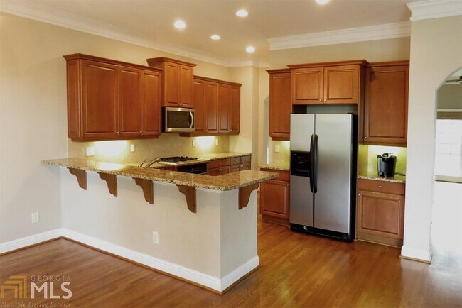 Building Photo - 596 Parkside Village Dr