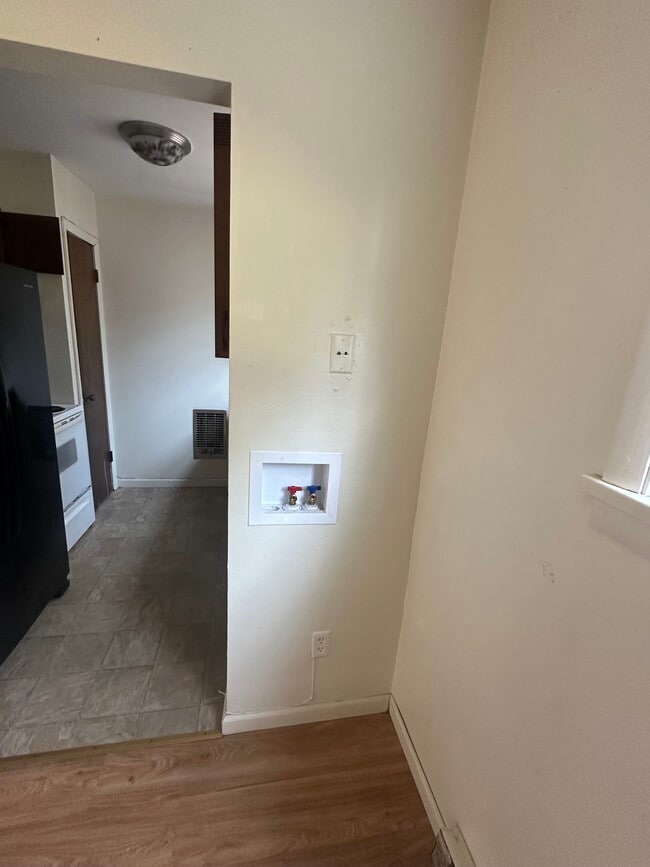 Recently added washer and dryer hookups! - 327 M St
