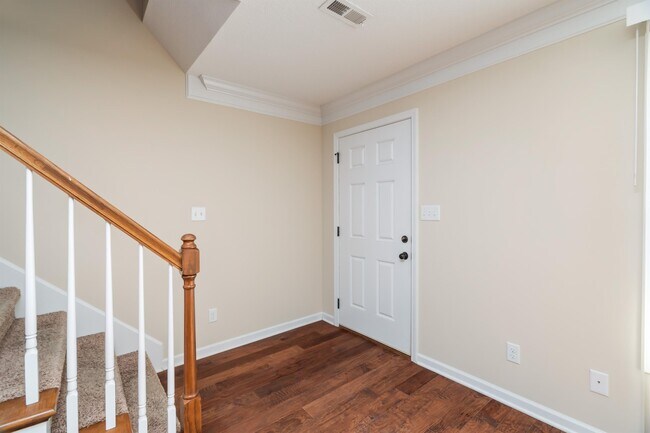 Building Photo - 2723 Tuberose Ln
