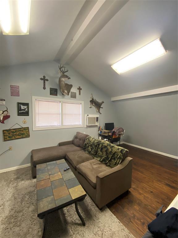 1360 Fish Hatchery Rd Unit C, Huntsville, TX 77320 Room for Rent in