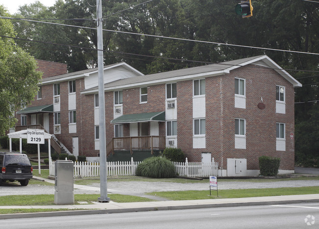 Building Photo - Kings Glen Apartments