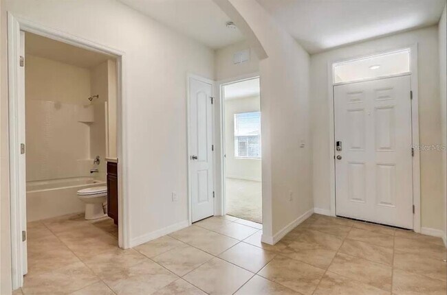 Foto del edificio - 292 Sofia Ln