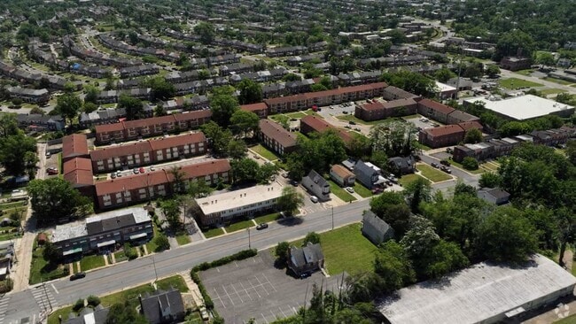  - Winston Apartments