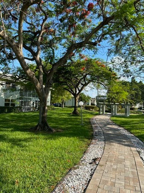 Building Photo - 1204 Bahama Bend