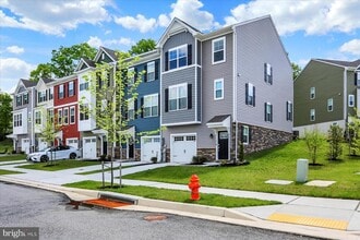 Building Photo - 11301 Carobel Ct