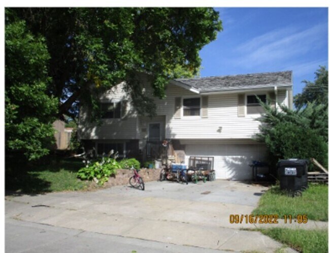 Foto del edificio - Millard 3 bed 2 bath $1900