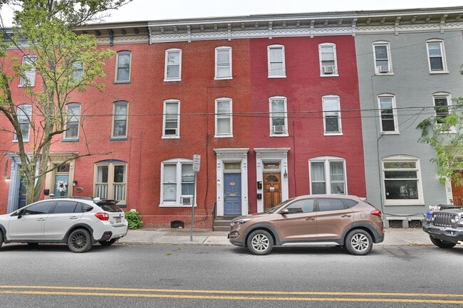 Building Photo - 1628 N 3rd St