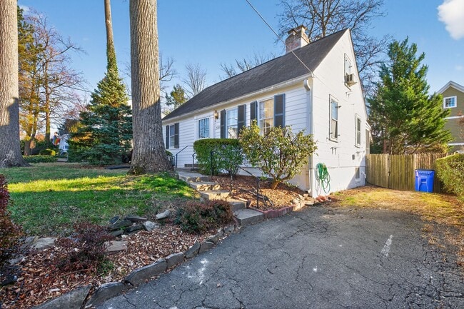 Building Photo - 4556 S Chelsea Ln