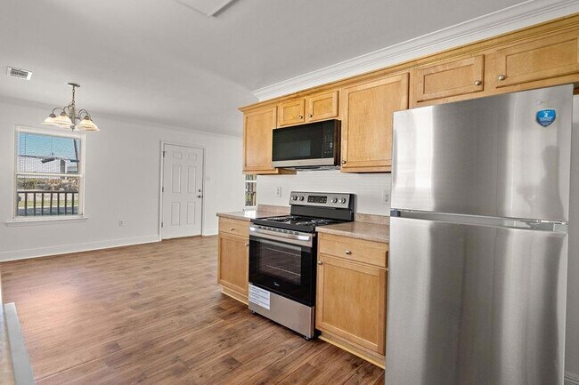Foto del edificio - 415 W 33rd Ave