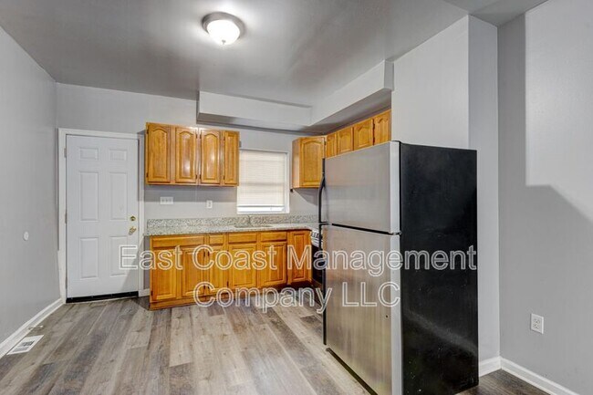 Foto del edificio - 619 N Belnord Ave