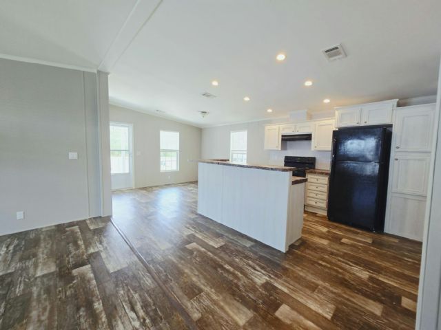 Foto del edificio - 3323 NE 14th St