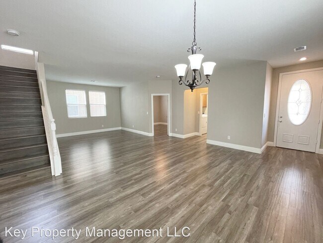 Building Photo - 5 br, 2.5 bath House - 679 Newquay Ct