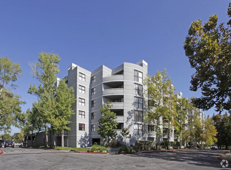 Cupertino City Center Rentals Cupertino, CA