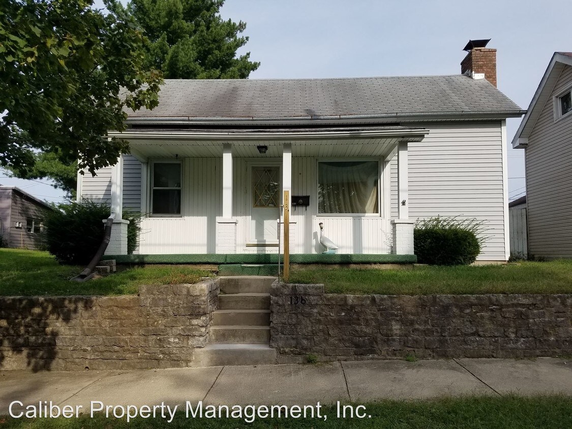 Foto principal - 2 br, 1 bath House - 136 N. Fountain St.
