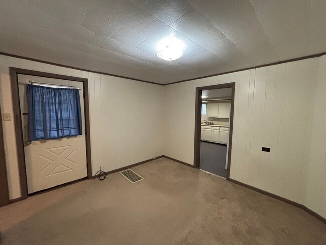 Building Photo - 250 Park Ave