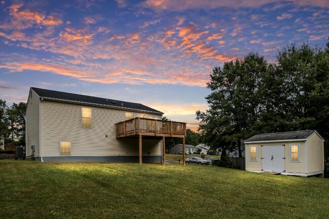 Foto del edificio - 11519 Woodland View Dr