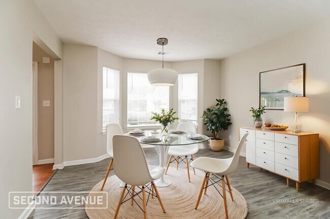 Foto del edificio - 5681 Spring Mill Cir