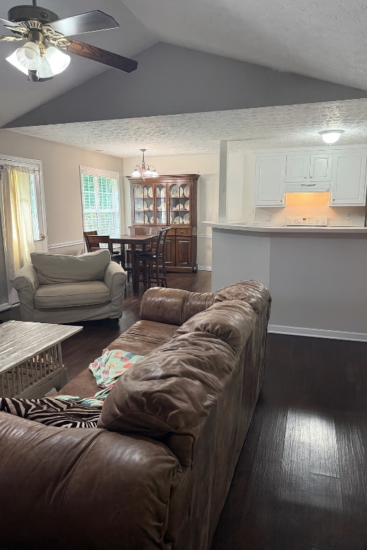 Foto del edificio - 5367 Mountain View Pkwy