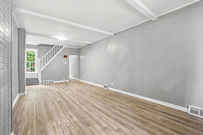 Foto del edificio - 326 Rusling St