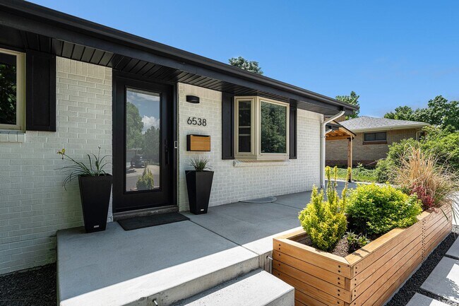 Foto del edificio - 6538 S Lee Ct