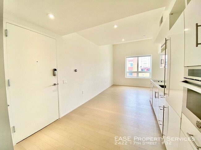 Foto del edificio - 2422 17th St NW